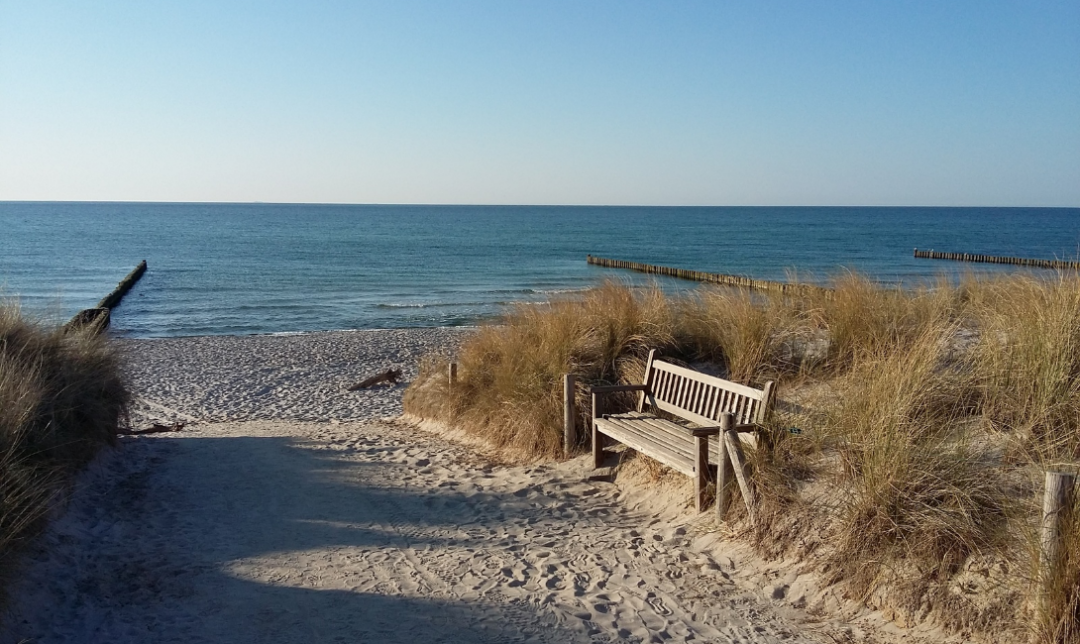 Bank am Strandübergang